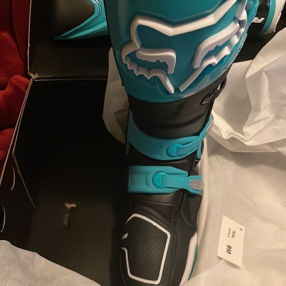 Fox instinct boot size 9 - Picture 2 of 4